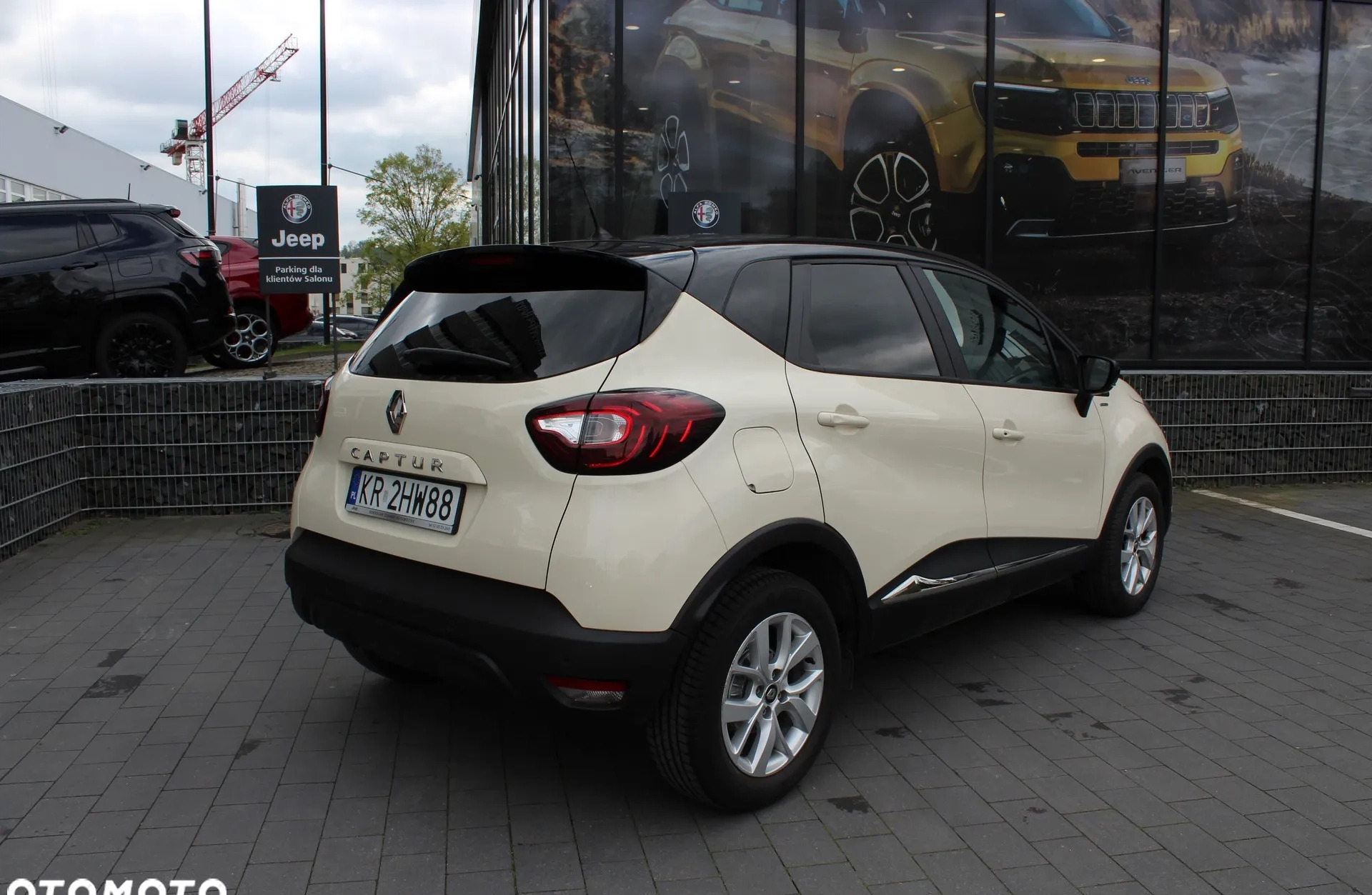 Renault Captur cena 59900 przebieg: 21200, rok produkcji 2018 z Golub-Dobrzyń małe 121